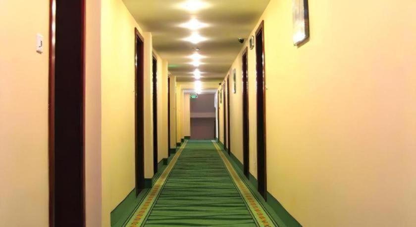 Greentree Changxing Island Yuansha Fishing Port Hotel 3*